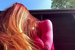 Italian milf Artemisia Love indulges in long hair fetish outdoors