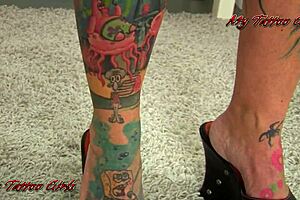 blackwidowxxx reveals her full body tattoos in a quick promo clip with big tits and ass