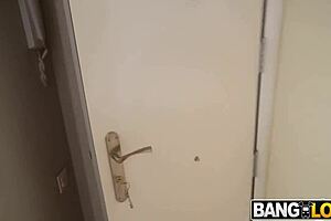 Pervy Maid Medusa Gets Big Tits and Ass Pounded in Doggystyle by European Amateur! Cum in Mouth Finish!