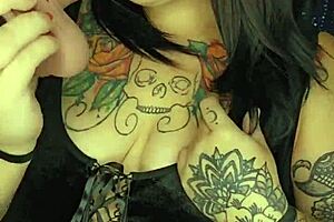 Lipstick Marks And Sloppy Deepthroat Action With Milf Ass Close Up And Curvy Belly Views!