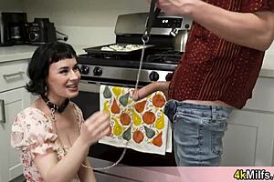 oh gosh beautiful french stepmom she likes to play those fetish games with me ya know