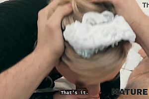 I got so turned on seducing that young 18+ porn lover as a mature cleaning lady