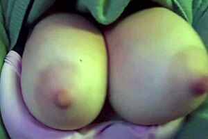 i love showing off my italian long big boobs bouncing close up for the camera