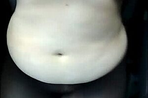 Madrasta Gets Horny And Exhibits In Public Car