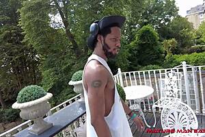 Horny wife SHOOTING STAR FUCKS the BBC lawn guy in interracial doggystyle action