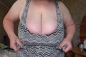 Big Gorgeous Tits Swing in Close-Up with Curvy Milf's Saggy Plump Belly