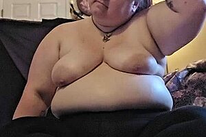 Bbw exposes big natural tits and fat ass in homemade stretching and mild yoga solo tease