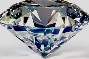 Voyeur watches Marilyn Monroe in costume give blowjob for diamonds with deepthroat and sucking