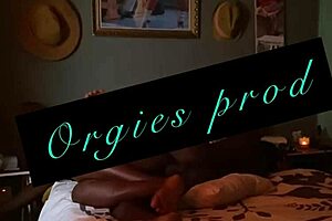 side fuck session at dawn with ebony amateur taking big black cock in shaved pussy behind scenes