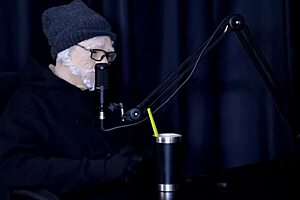 Flor de Damiana Naughty Interview with Vovo Moai in Porn Cast Brazil - Part 3