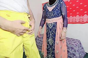 Muslim Beauty In Hijab Performs Charming Anal Sex Acts With Big Cock In Homemade Doggystyle