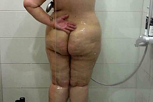 hey, vote hairy or shaved? mature bbw shaves big pussy, fat thighs, juicy ass in shower