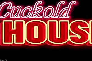 Essa milf casada trepou com o amante no banheiro enquanto o marido corno viu tudo de perto