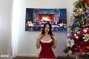 christmas gift surprises the best fan with a quick cumshot