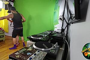 Behind the scenes, I explain to Queen Rogue the precise positions of my four video cameras during our big ass interview session.