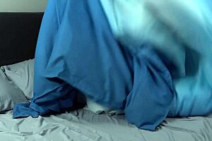 Stuck step mom with big ass gets fucked in bedroom till facial cumshot?