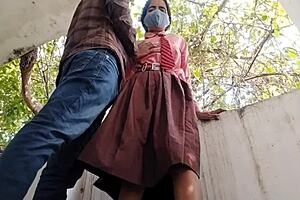 Oh My God! Watch This Desi Beautiful Hot Indian School Stepsister in Tight Pussy Fuck with Hindi Audio Sex and Dirty Talk!