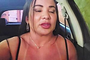 Ei motorista de app, sou safada esperando novinho casado no estacionamento pra foder com anal e creampie!