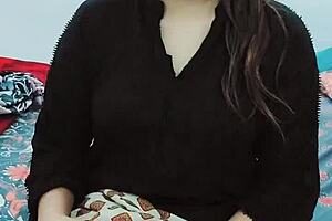 Sobia Nasir Performs Stepmom Roleplay In Arab Pakistani Indian Babe Style