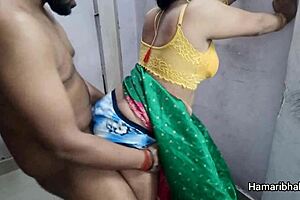 Hot indian bhabhi fucked devar big ass bhabhi sex fucking indian milf bhabhi 🍑🔥