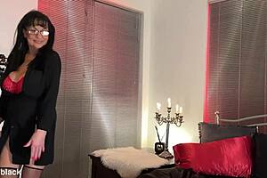 Candlelight Fuels Her Oiled Dildo Pussy Orgasm Explosion