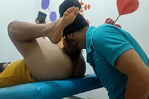 the perverted masseur mature woman goes to the masseur looking for tranquility and ends up asking the masseur for sex the young 18+ man fucks her on the masseuration table