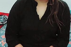 Sobia Nasir Performs Stepmom Roleplay In Arab Pakistani Indian Babe Style