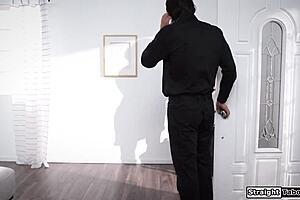 Flight attendant has affair with married man