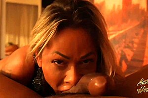 Milf teve o seu rabo arrega�ado sem d� gozou como louca squirt