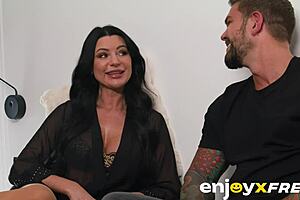 Hey, stepmom can't believe how huge my cock really is!