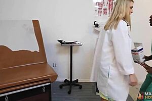 cute blonde joslyn jane deepthroats rome majors cock and gets banged