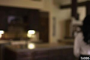 narrates lesbian latina milf vicki chase strapon pounding redhead wife jayden cole