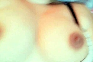 real homemade stepmom morena traviesa sucks my cock then rides bareback anal pussy