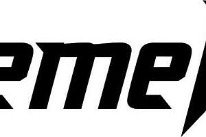 Huge puffy pussy lips milf squirts on my cock then cougar rides deep