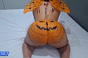 damn my stepsis huge ass kept me up all night shaking it halloween style