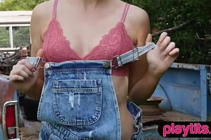 wanna see big ass blonde milf strip nude outside?