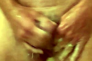 shower flashing naked mature pussy handjob explosion!!