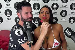 hey vane you see this fit milf warming up with banana for spicy fuck?