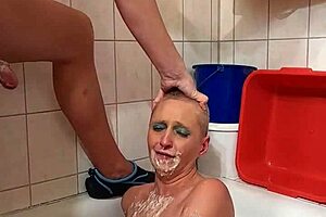 Sandra's German Facefuck Deepthroat Vomit No Condom