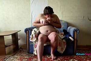 russian chubby wife fingers her fat pussy solo
