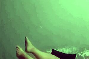 猛男巨屌猛干SSBBW熟妻口爆奶射