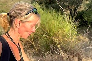 Our Risky Outdoor Fuck Explodes In Quick Simultaneous Creampie Accident?