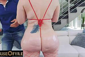 Jenna Starr油光巨臀PAWG被狂拜硬核POV！