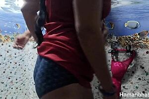 丈夫上班德西人妻被邻居偷情狂干