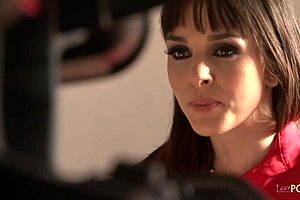 i accepted milfs offer for interracial lesbian 3some we licked n squirted hard