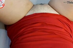 Puta tetona chupa verga y bolas al vecino tetona madura vecina