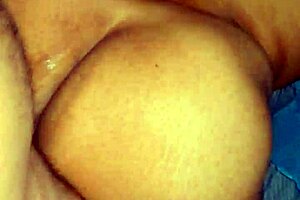 só queria massagem nas costas mas buceta relaxou com doggy 😍🍑