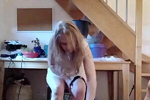 Maîtresse F Facesits Slave Ebed in Humiliating Bondage Session