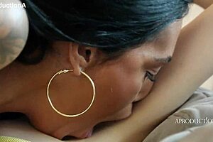 Huge Tits Mommy Worships Daughter's Ass Licking Pussy Squirting