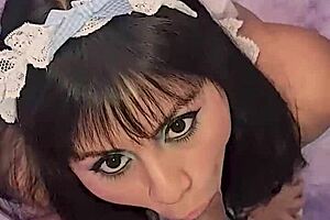 horny mexican maid gives amateur blowjob in bedroom